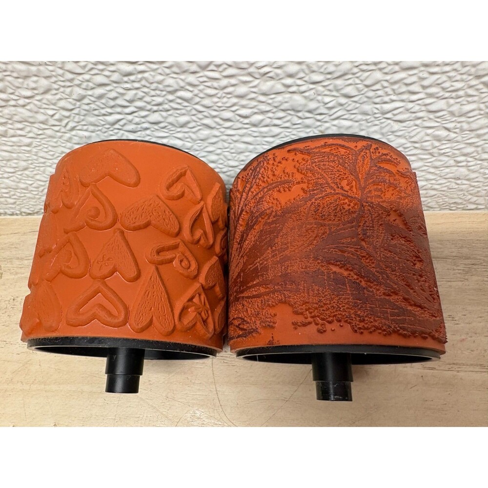 Set Of 2 Stampin Up Rubber Wheel Stamps Hearts & Lillies